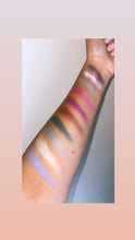 Load image into Gallery viewer, Royal Angel Eyeshadow Pallet